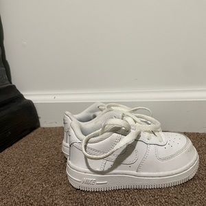 Used like new.. my baby is growing up fast worn 3-4 times only